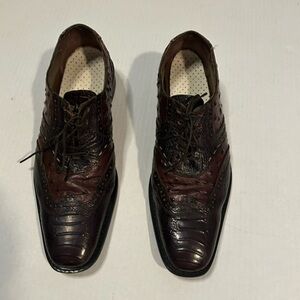 Stacy Adams Brown Leather Ostrich and Croc Wingtips‎ Oxford in size 7M.